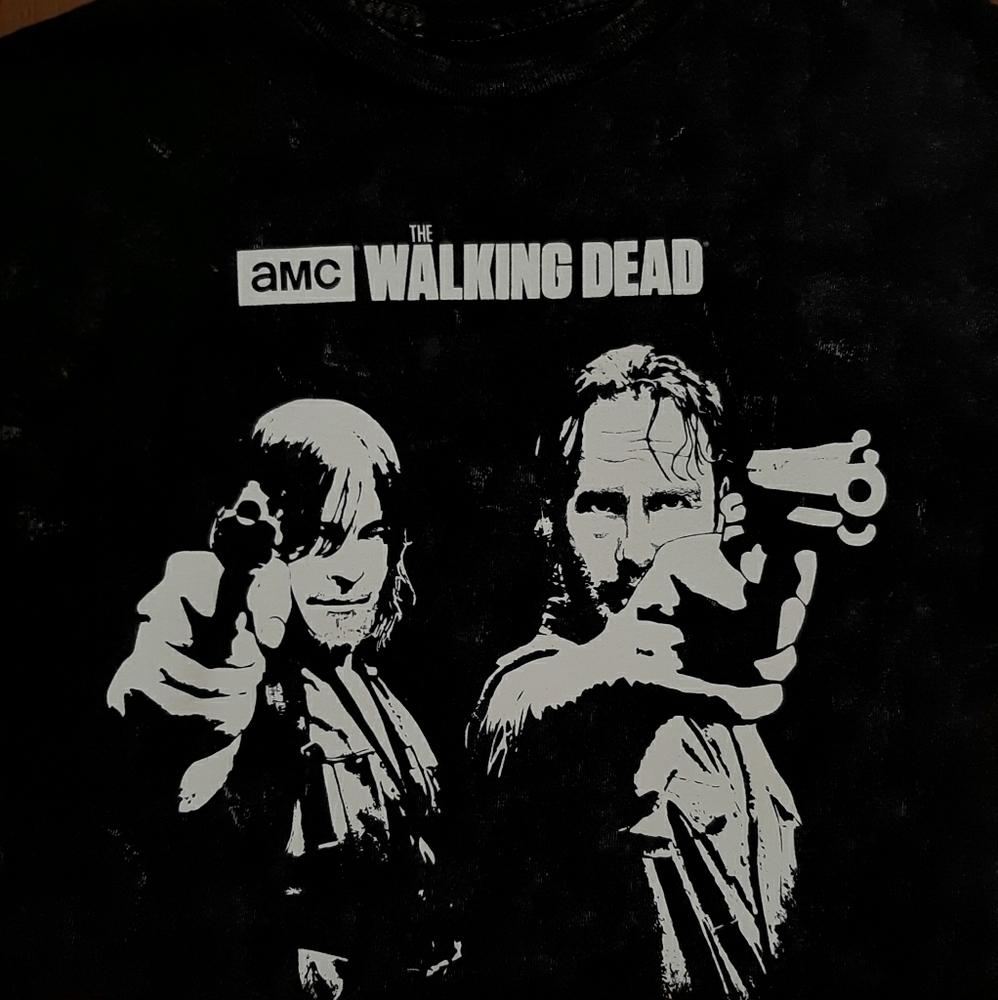 The Walking Dead Unisex Shirt (S/M) NWOT